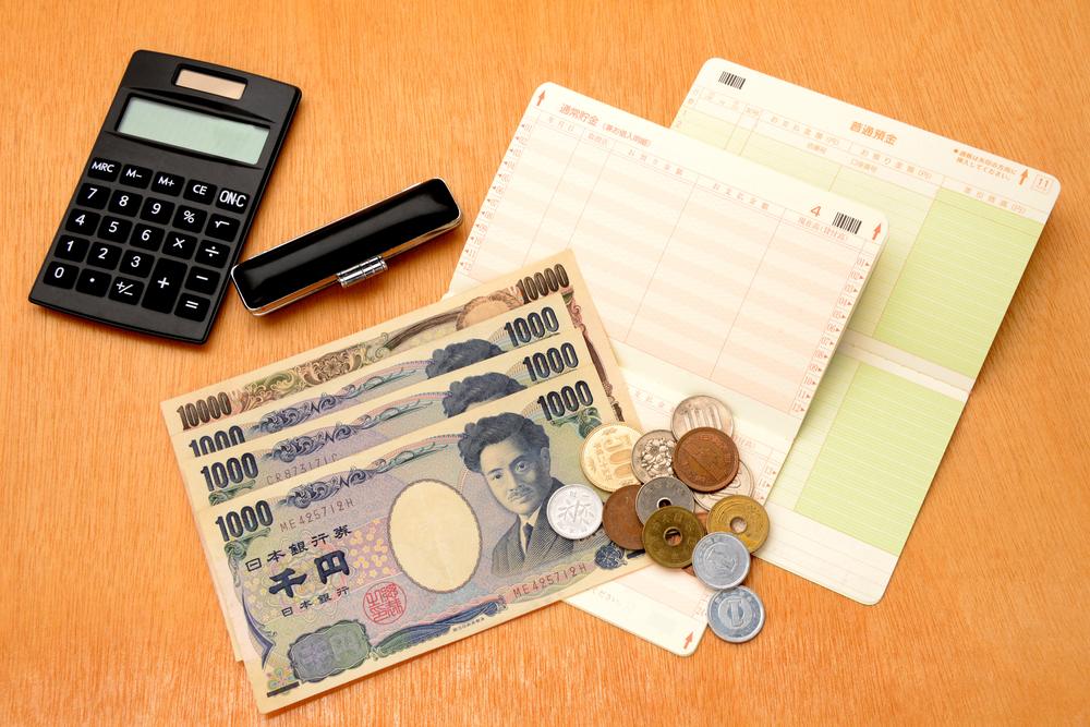 お金と通帳