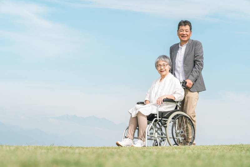 国が促す賃貸住宅とオーナーの 「福祉」への参加。改正住宅セーフティネット法・ 3つの柱とは