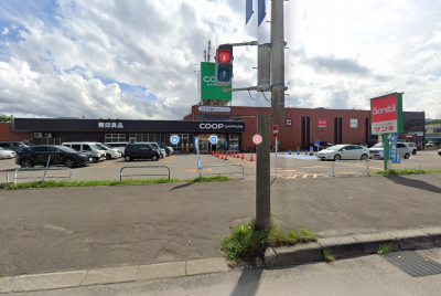 徒歩圏内でお買い物には困らないほど施設が充実！