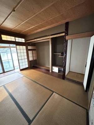 １Ｆ和室。