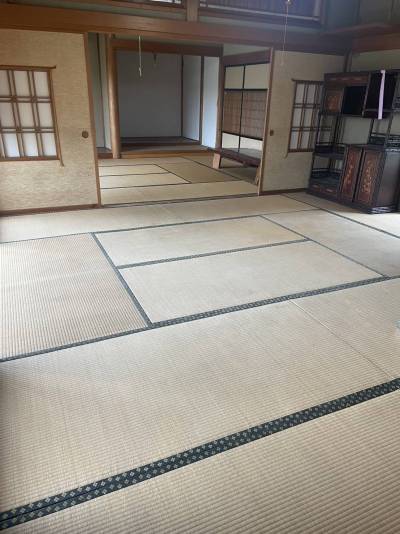 玄関入って左手の部屋