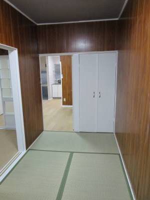 和室4畳　和室でゆったりとくつろいでください。