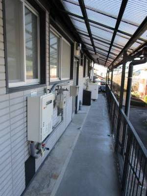 2階の玄関前の通路