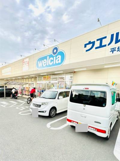 食品も日用品もそろいます◎営業時間は9時から0時まで