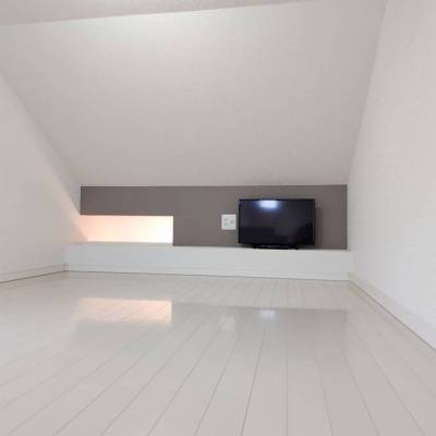 広々としたロフトが秘密基地のよう&hellip;