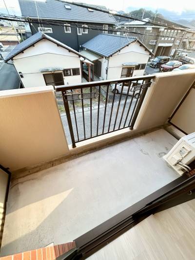 南向きで日当たりの良いバルコニー♪