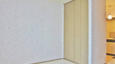 高級なデザインクロス張り