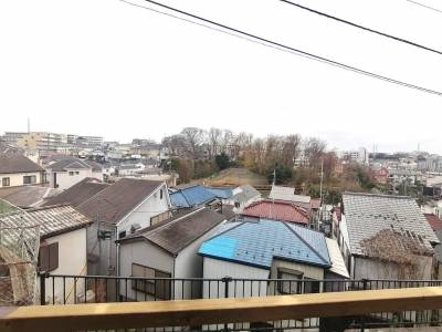 一段高い場所にあるので、前方が抜けて見晴らし最高です！