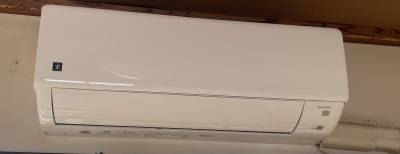 2024年製の大型エアコンで夏も冬も快適です