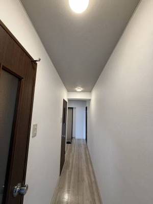 広々とした廊下