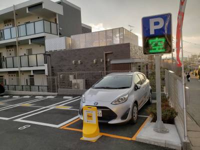 隣接するコインパーキングにはカーシェアリングもあります