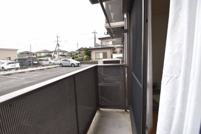 開放的なバルコニー