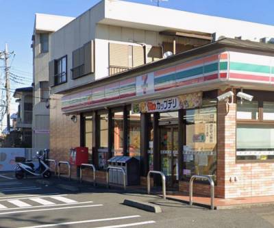 セブンイレブンつきみ野駅北店　徒歩3分
