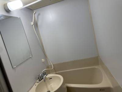 浴室に新しい防水シート