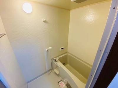 バス・トイレ別です