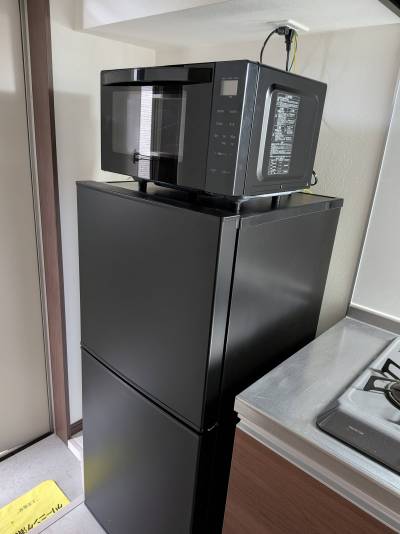 冷蔵庫と電子レンジ新品です