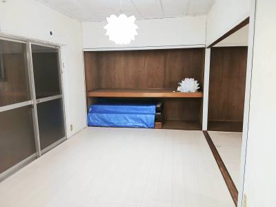 南西のお部屋。寝室としても落ち着く空間です。