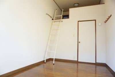 ベランダ側から入口