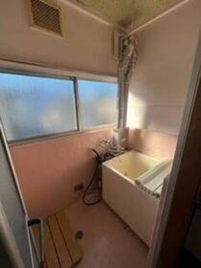風呂釜・シャワー設置してあります