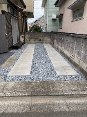 縦:710&times;横:250