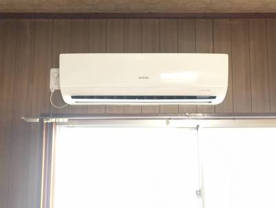 エアコン設置、TVインターホン、宅配ボックスなど設備充実