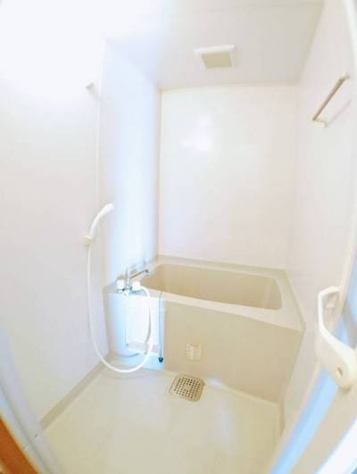 ユニットバスなのでご家族でも大丈夫！