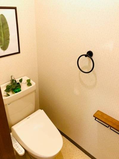 トイレ（温水洗浄便座を新設）