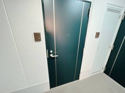 写真は１０３ですが、３０３も同様です