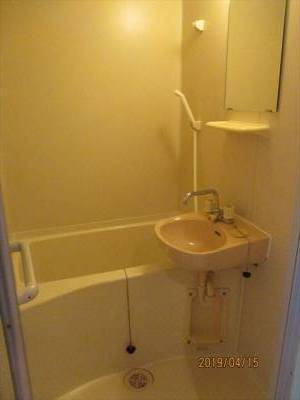 広めの浴室です。