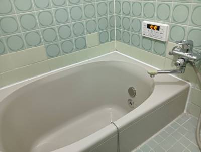 お風呂
給湯器入れ替えました。