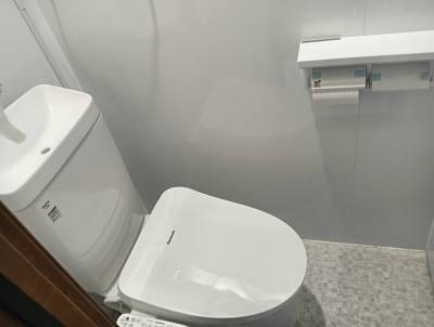 トイレ
本体と温水便座、入れ替えました

