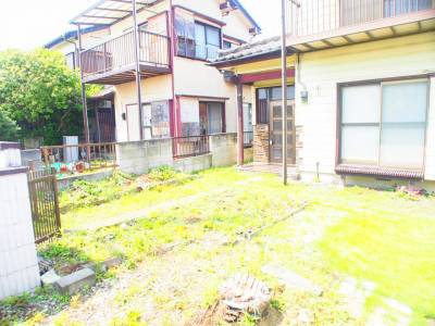 広い庭。家庭菜園も可能
