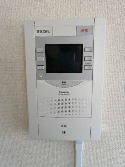 ＴＶインターフォンで確認して、玄関の開錠をお願いします。