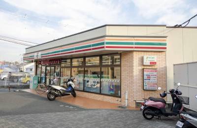 セブンイレブン 横浜六ツ川店