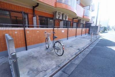 豊津駅徒歩4分自転車で大和大5分関大10分シャワートイレ！