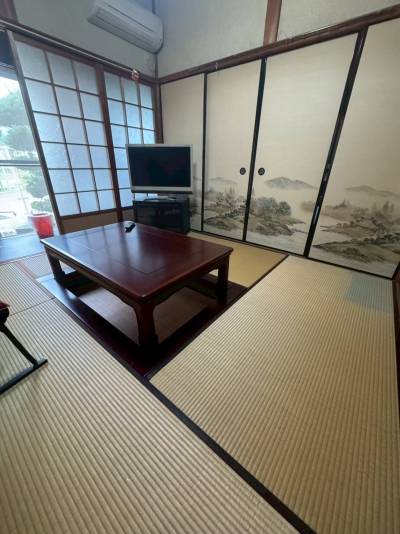 掘りごたつになってます♪