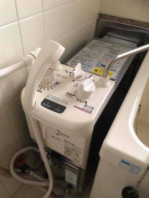 給湯、シャワーのほか、追焚き機能付きで経済的！