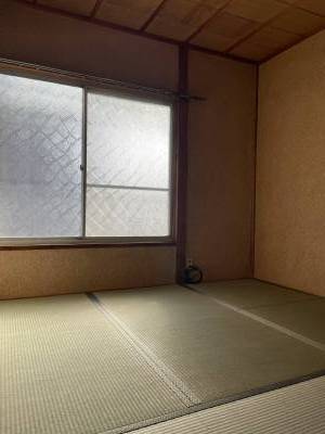 2階西側和室、ベランダあり❗️