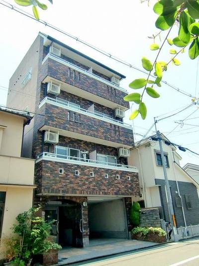 お洒落な外観、女性に人気のデザイナーズ　マンション