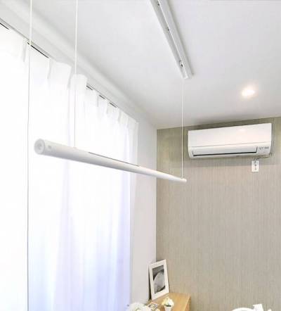 リビングエアコンと洗濯ポール