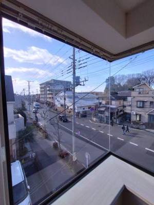 お洒落な出窓になります