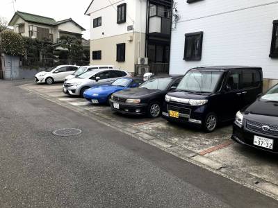 駐車場完備です