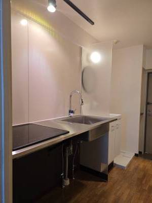 新品キッチンと新品2口IHコンロです