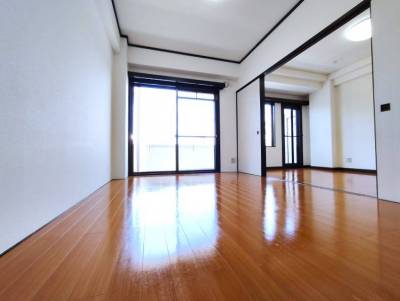 6帖洋室。寝室や子供部屋におすすめ