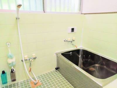 お風呂もリフォーム済み