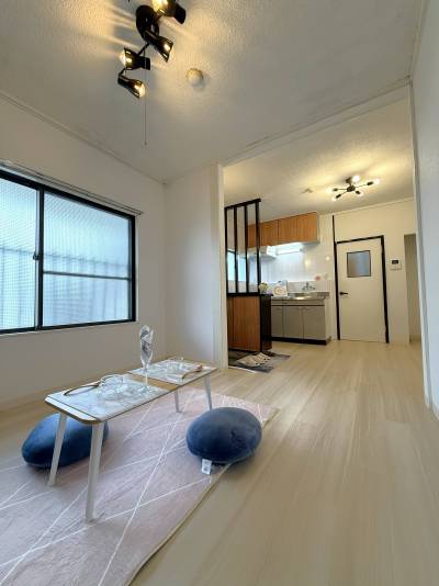 LDKはおしゃれ照明付き♪