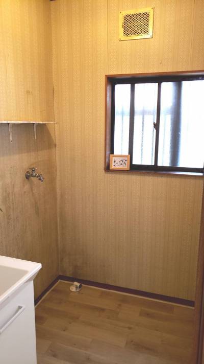 室内洗濯機置場