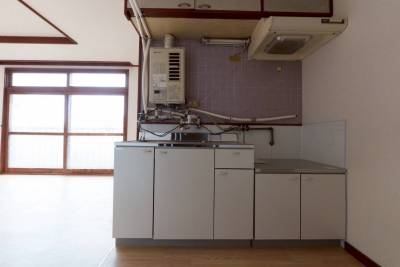 キッチンも新品に交換済み