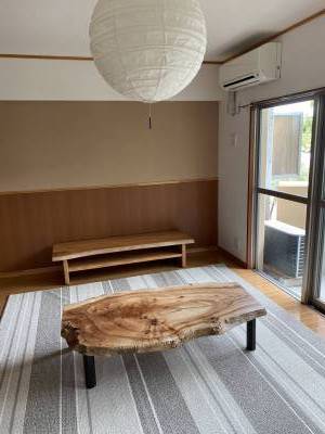 和の温もりを感じる広々としたLDです。同タイプ別室写真