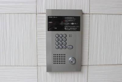 特に女性の方には嬉しいオートロック付で安心です。